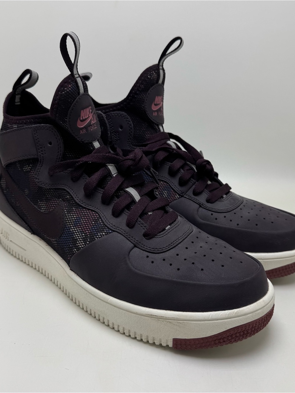 Nike Men’s Air Force 1 Mid - Dark Plum/Burgundy Size 11
